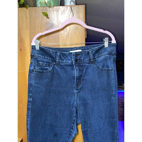 Lane Bryant blue jeans, 5 pockets high-rise straight size 14 - Picture 3 of 5